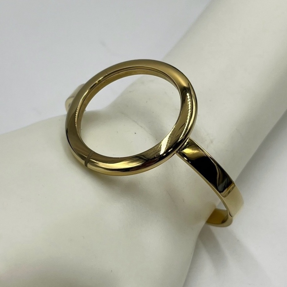 O.C.E.A.N. Brand Gold Tone Open Circle Bangle Bracelet Hinged Cuff‎ Minimalist